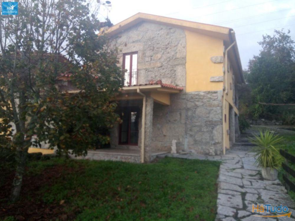 Moradia individual, para venda, Póvoa de Lanhoso - Fonte Arcada e Oliveira Moradia individual, para venda, Póvoa de Lanhoso - Fonte Arcada e Oliveira