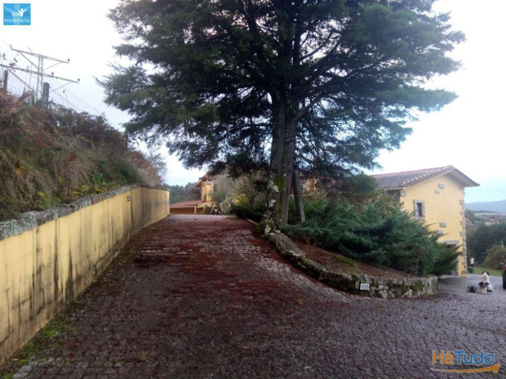 Moradia individual, para venda, Póvoa de Lanhoso - Fonte Arcada e Oliveira Moradia individual, para venda, Póvoa de Lanhoso - Fonte Arcada e Oliveira