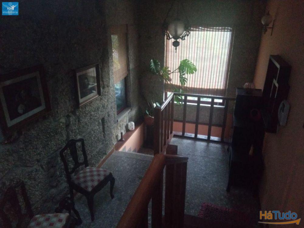 Moradia individual, para venda, Póvoa de Lanhoso - Fonte Arcada e Oliveira Moradia individual, para venda, Póvoa de Lanhoso - Fonte Arcada e Oliveira