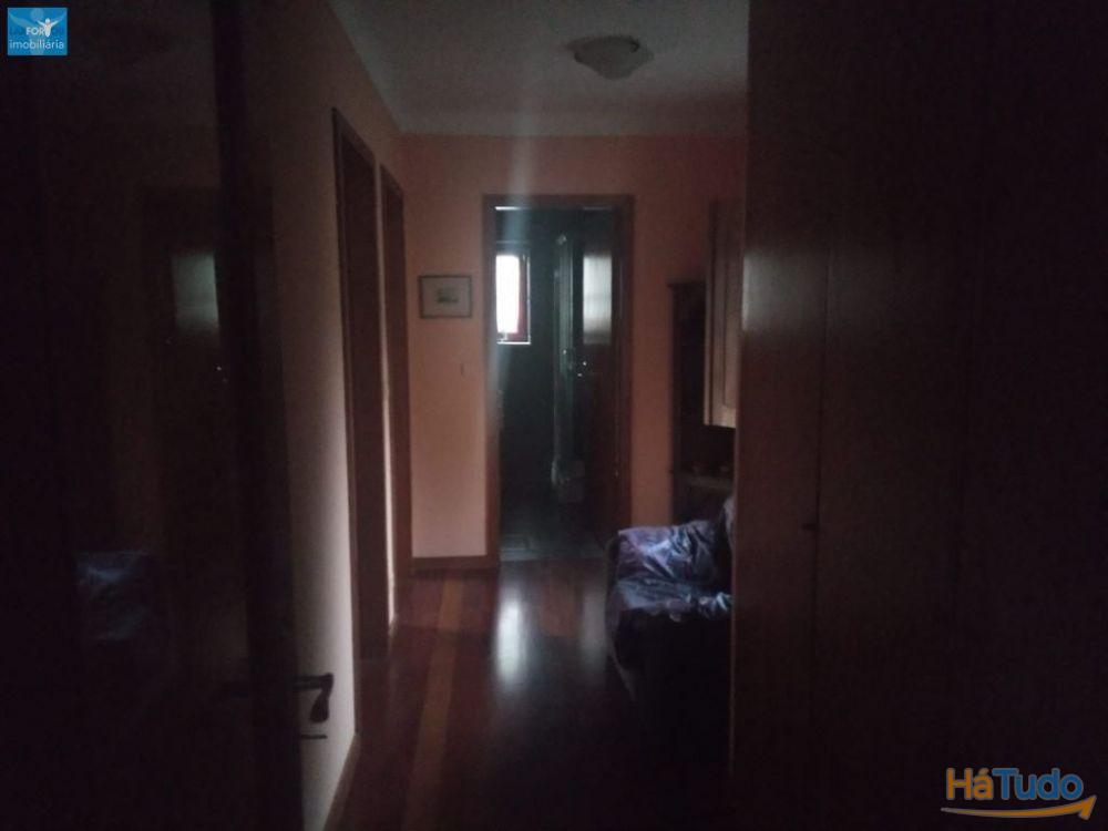 Moradia individual, para venda, Póvoa de Lanhoso - Fonte Arcada e Oliveira Moradia individual, para venda, Póvoa de Lanhoso - Fonte Arcada e Oliveira