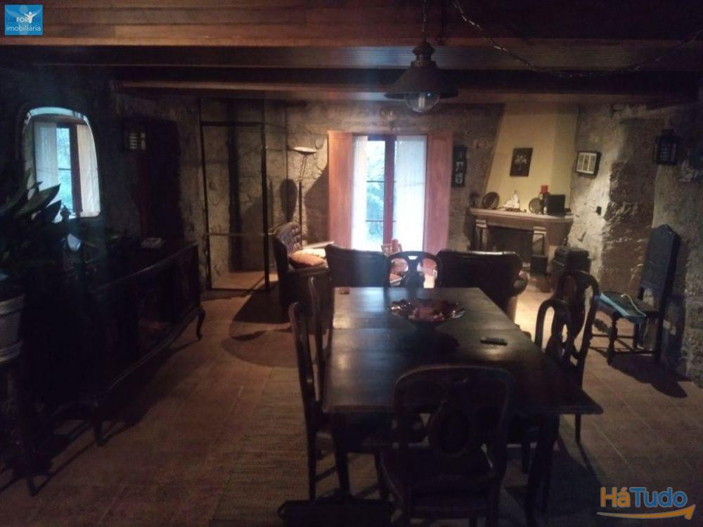 Moradia individual, para venda, Póvoa de Lanhoso - Fonte Arcada e Oliveira Moradia individual, para venda, Póvoa de Lanhoso - Fonte Arcada e Oliveira