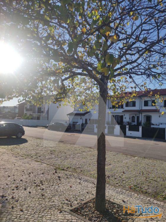 Lote de terreno para construção Lote de terreno para construção