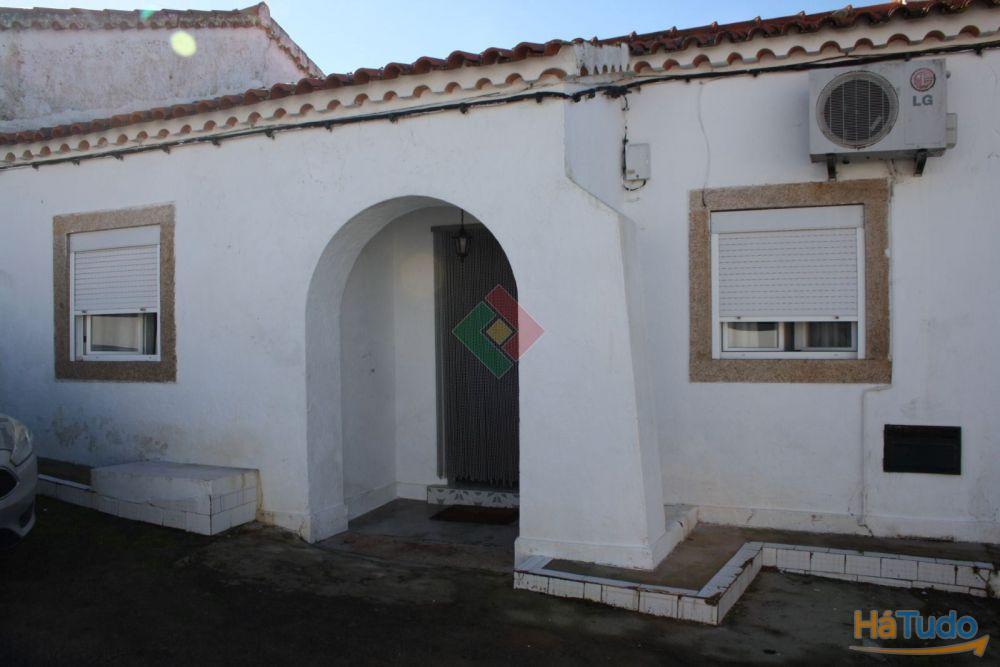 Moradia geminada, para venda, Marvão - Santo Antonio das Areias Moradia geminada, para venda, Marvão - Santo Antonio das Areias