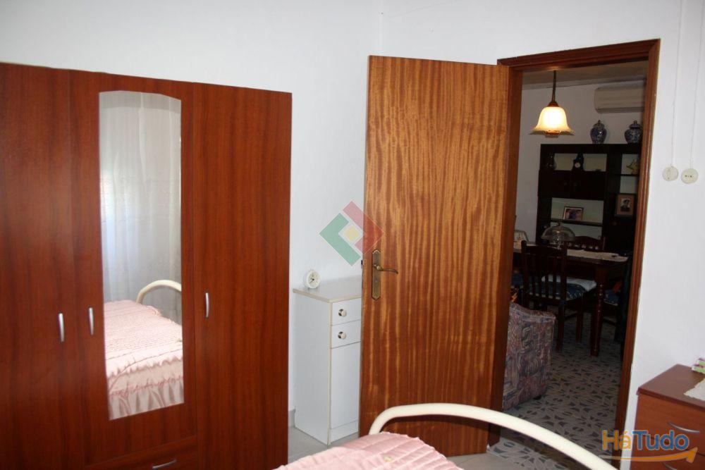 Moradia geminada, para venda, Marvão - Santo Antonio das Areias Moradia geminada, para venda, Marvão - Santo Antonio das Areias