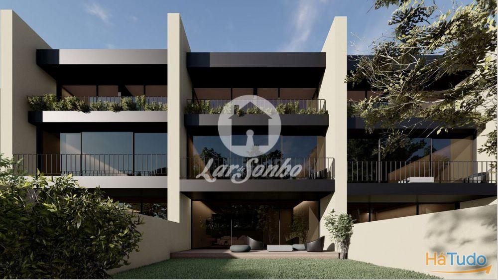 Moradia nova T3, com 2 frentes, localizada em São Pedro da Cova, no concelho de Gondomar Moradia nova T3, com 2 frentes, localizada em São Pedro da Cova, no concelho de Gondomar