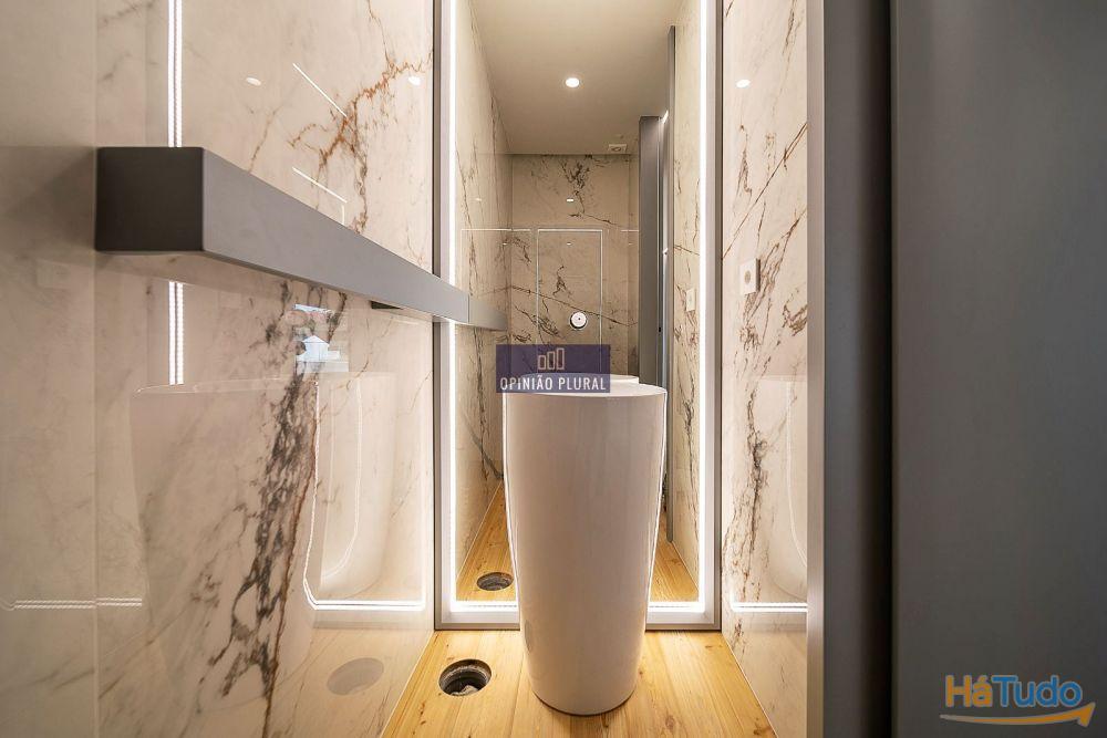 Espaçosa Moradia T4 com Escritório e Piscina - Pronta a Habitar Espaçosa Moradia T4 com Escritório e Piscina - Pronta a Habitar