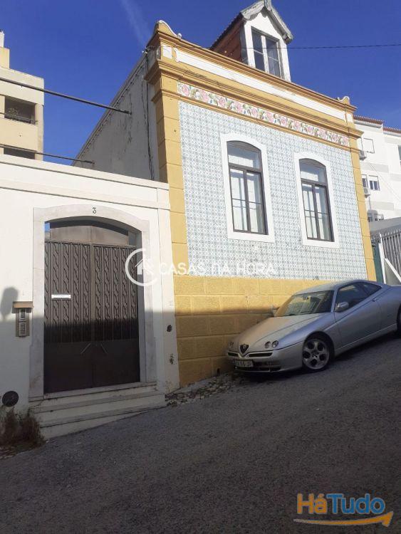 Moradia individual, para arrendamento, Setúbal - S.Julião, N.S. da Anunciada e S.Maria da Graça Moradia individual, para arrendamento, Setúbal - S.Julião, N.S. da Anunciada e S.Maria da Graça