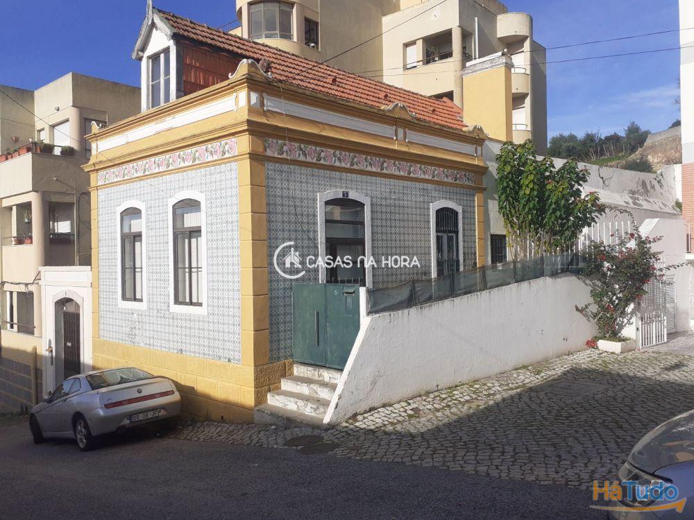 Moradia individual, para arrendamento, Setúbal - S.Julião, N.S. da Anunciada e S.Maria da Graça Moradia individual, para arrendamento, Setúbal - S.Julião, N.S. da Anunciada e S.Maria da Graça