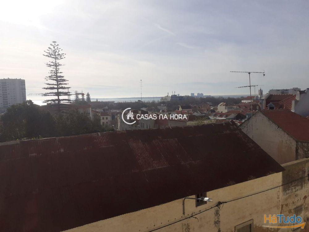 Moradia individual, para arrendamento, Setúbal - S.Julião, N.S. da Anunciada e S.Maria da Graça Moradia individual, para arrendamento, Setúbal - S.Julião, N.S. da Anunciada e S.Maria da Graça