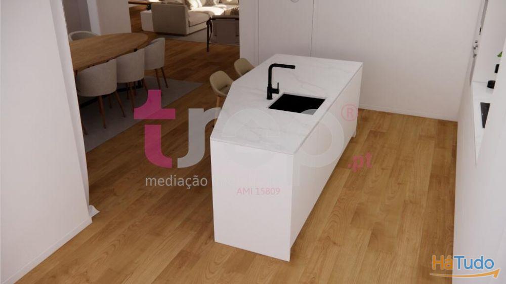 MORADIAS T3+1 EM CONSTRUO - RORIZ