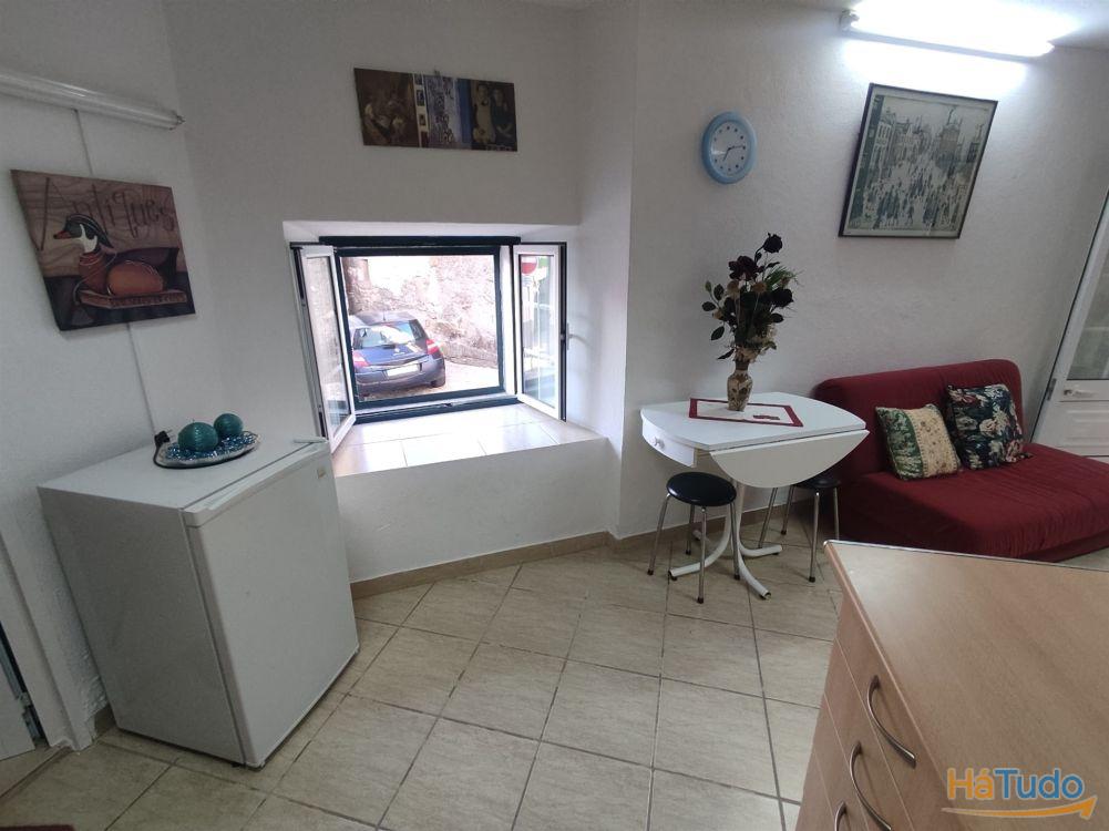 MORADIA T2 PARA VENDA EM ALCAINS, CASTELO BRANCO