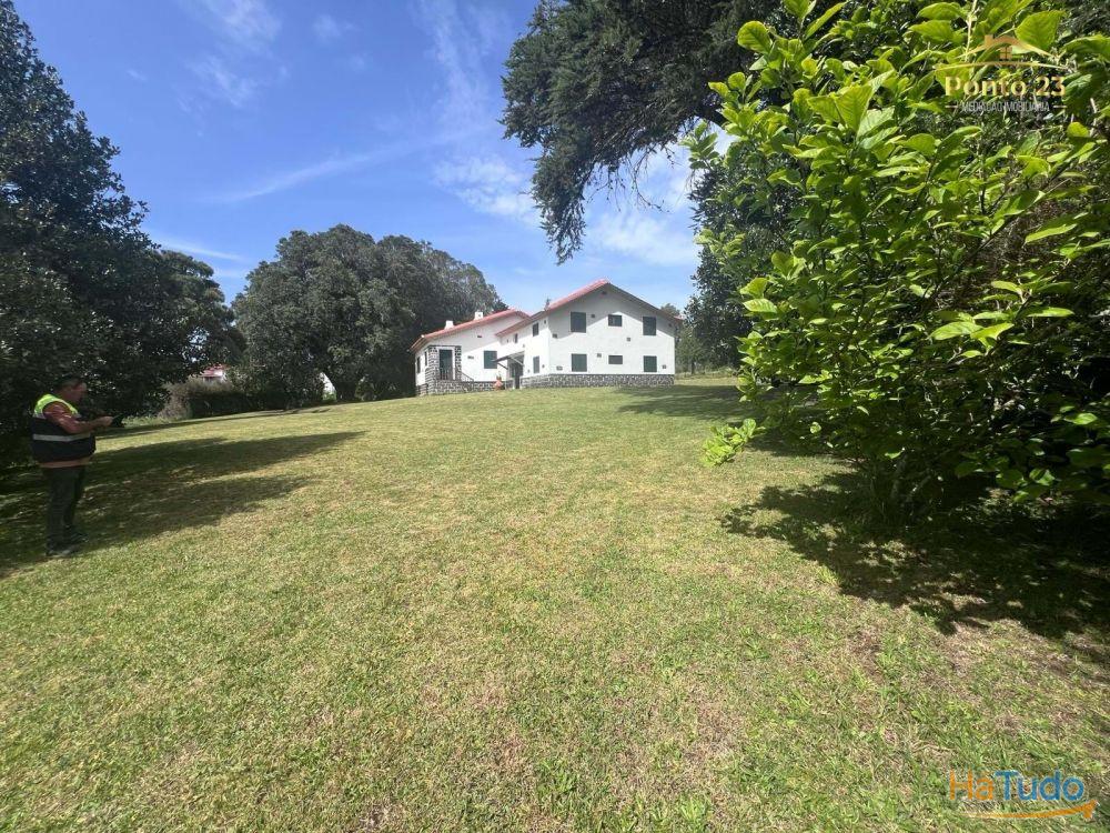 Bela propriedade para venda -Santo da serra ,ilha da madeira.