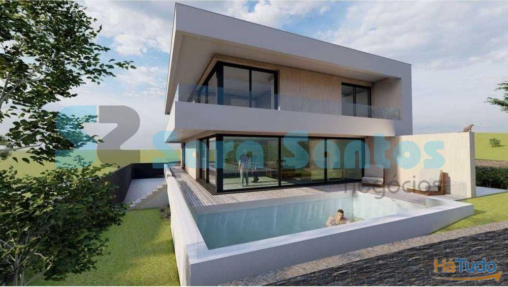 Moradia T4+1 C/Piscina vistas sobre Douro-Gaia