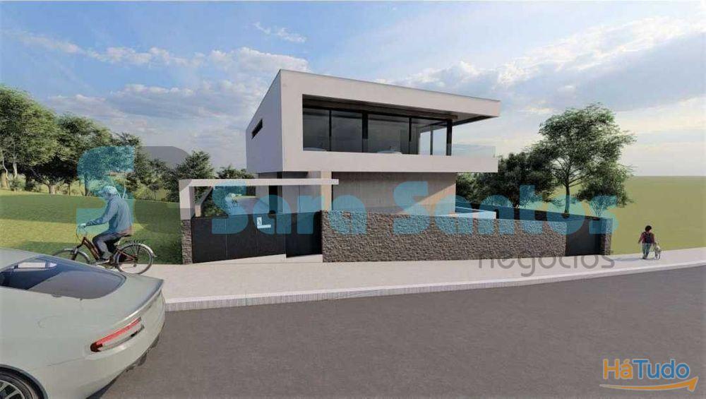 Moradia T4+1 C/Piscina vistas sobre Douro-Gaia