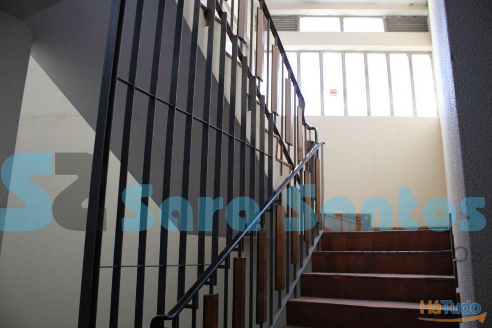 Loja renovada na Rua da Boavista-Porto