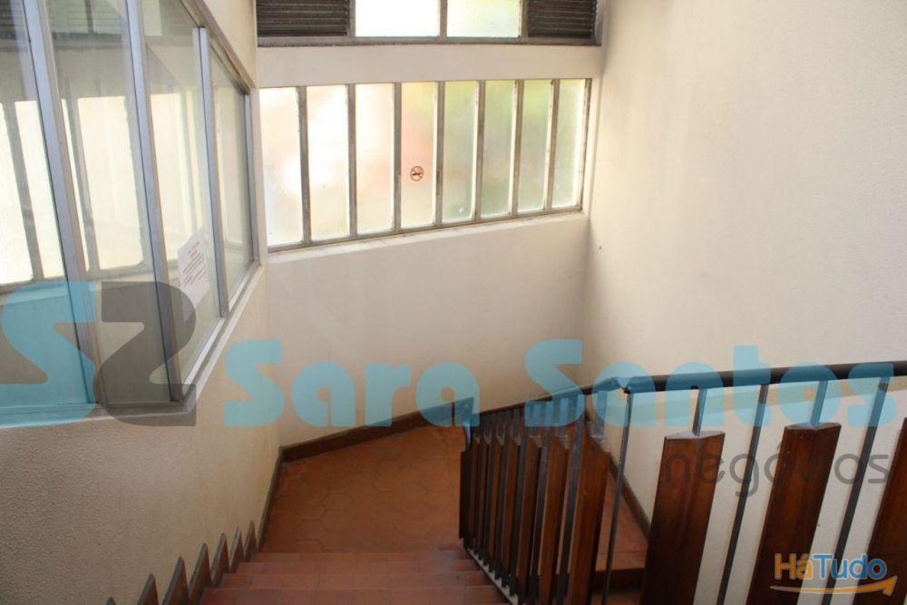 Loja renovada na Rua da Boavista-Porto