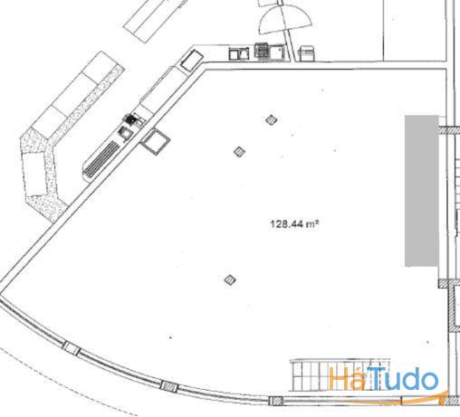 Loja Gaveto junto Circunvala��o-S.Mamede
