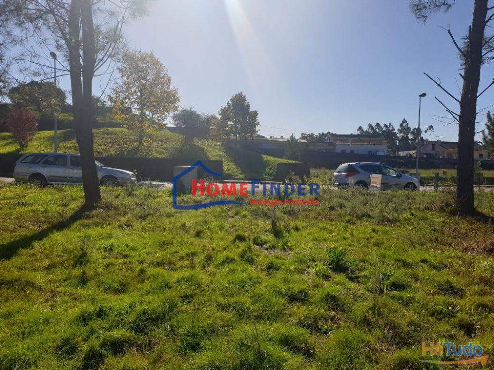 Terreno com 367 m2 em Vila Verde Terreno com 367 m2 em Vila Verde