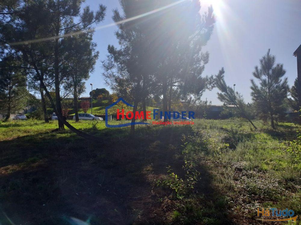 Terreno com 367 m2 em Vila Verde Terreno com 367 m2 em Vila Verde