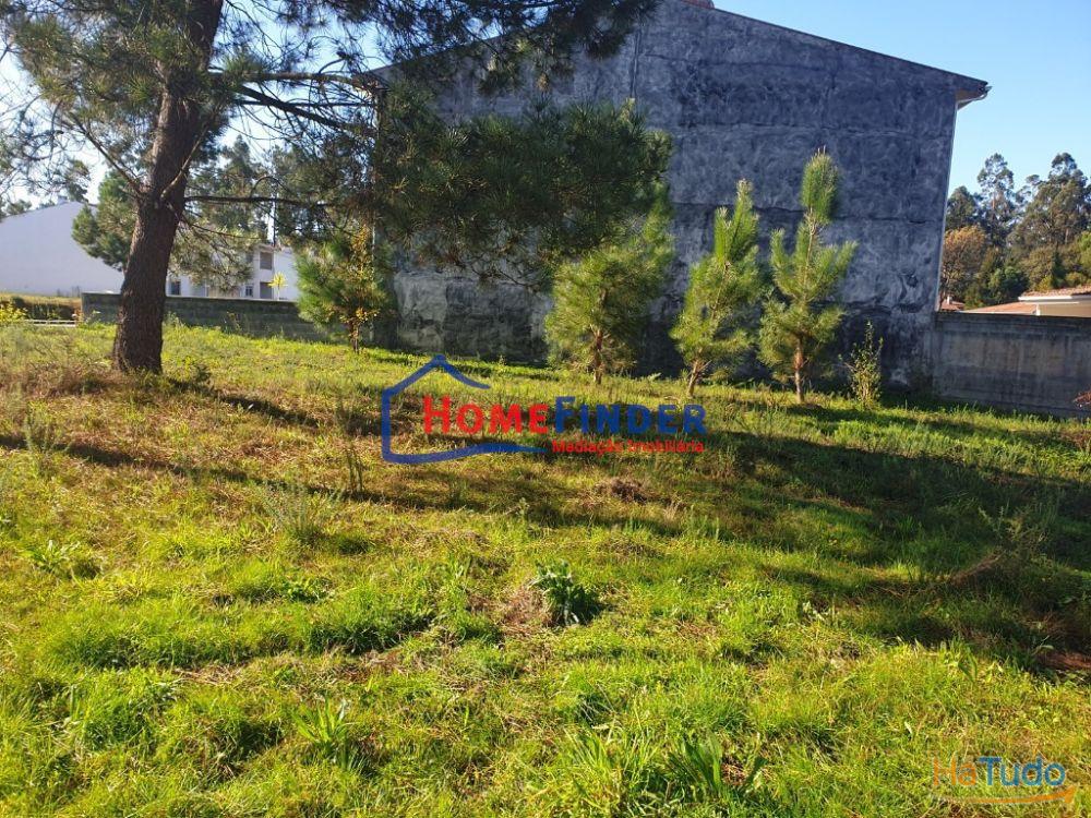 Terreno com 367 m2 em Vila Verde Terreno com 367 m2 em Vila Verde