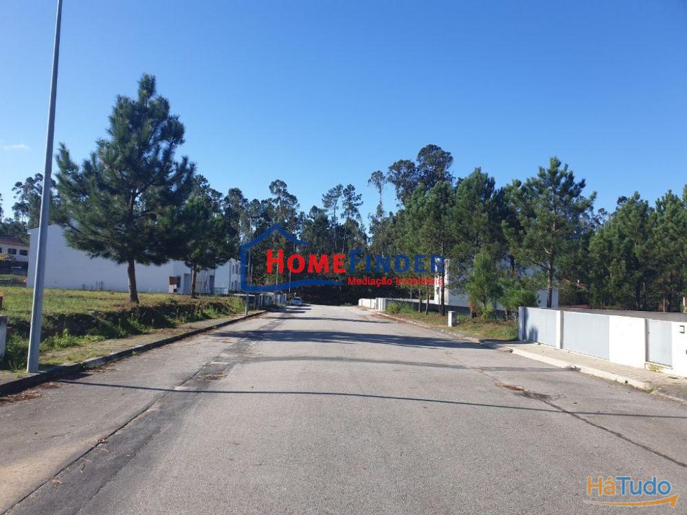 Terreno com 367 m2 em Vila Verde Terreno com 367 m2 em Vila Verde