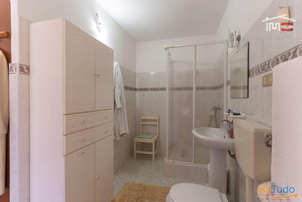 MORADIA T3 COM RES DO CHÃO E CAVE EM MOITA DO MARTINHO SÃO MAMEDE MORADIA T3 COM RES DO CHÃO E CAVE EM MOITA DO MARTINHO SÃO MAMEDE