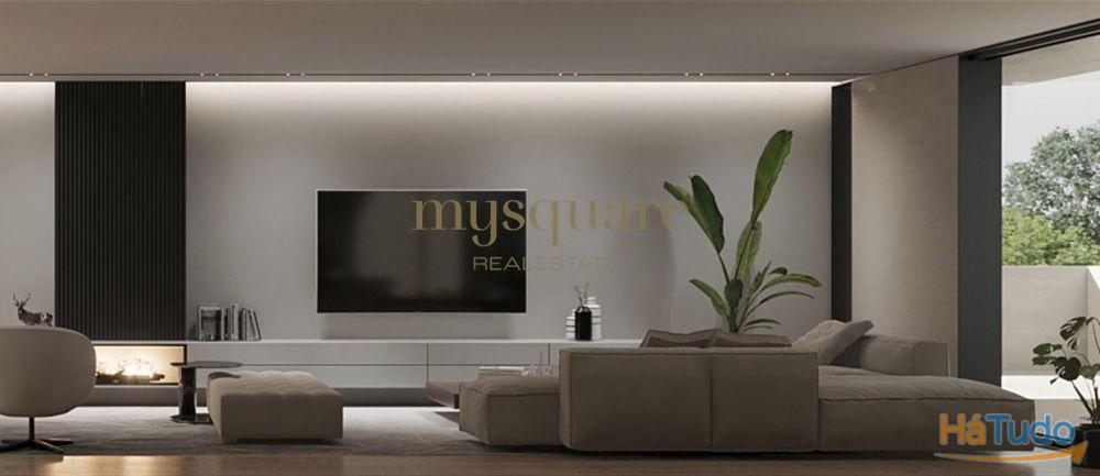 Moradia T3 de 2 frentes com jardim em São Pedro da Cova, Gondomar Moradia T3 de 2 frentes com jardim em São Pedro da Cova, Gondomar