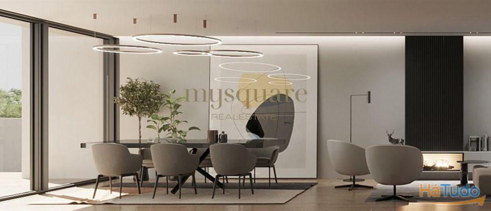 Moradia T3 de 2 frentes com jardim em São Pedro da Cova, Gondomar Moradia T3 de 2 frentes com jardim em São Pedro da Cova, Gondomar