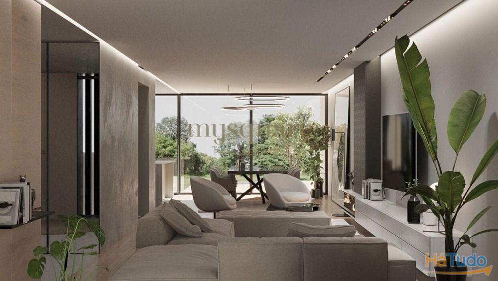 Moradia T3 de 3 frentes com jardim em São Pedro da Cova, Gondomar Moradia T3 de 3 frentes com jardim em São Pedro da Cova, Gondomar