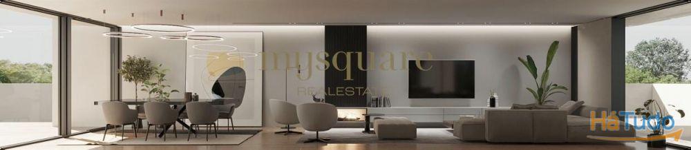 Moradia T3 de 3 frentes com jardim em São Pedro da Cova, Gondomar Moradia T3 de 3 frentes com jardim em São Pedro da Cova, Gondomar