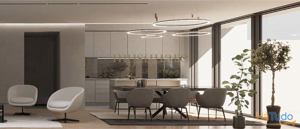 Moradia T3 de 3 frentes com jardim em São Pedro da Cova, Gondomar Moradia T3 de 3 frentes com jardim em São Pedro da Cova, Gondomar