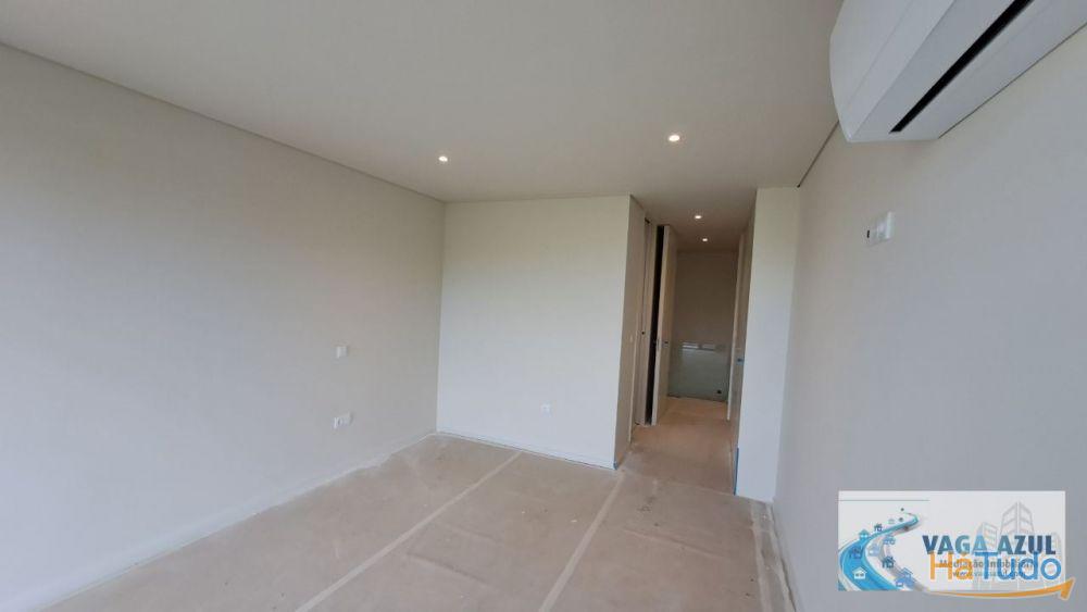 Moradia Nova T3 2 Frentes à Escola EB23 de S. P. da Cova Moradia Nova T3 2 Frentes à Escola EB23 de S. P. da Cova