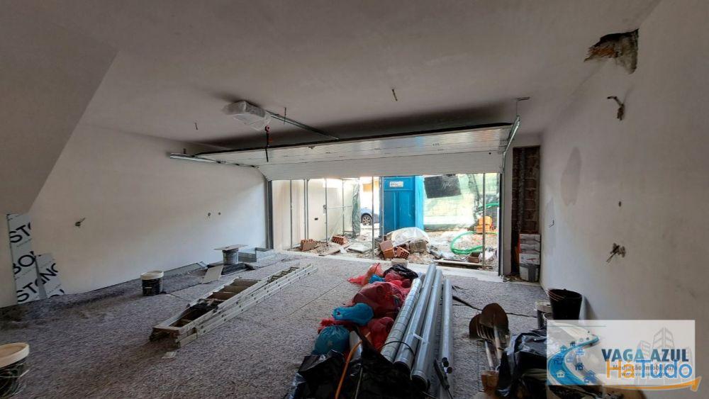 Moradia Nova T3 3 Frentes à Escola EB23 de S. P. da Cova Moradia Nova T3 3 Frentes à Escola EB23 de S. P. da Cova