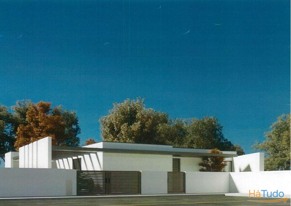 Terreno c/ projecto aprovado em Cabreiros