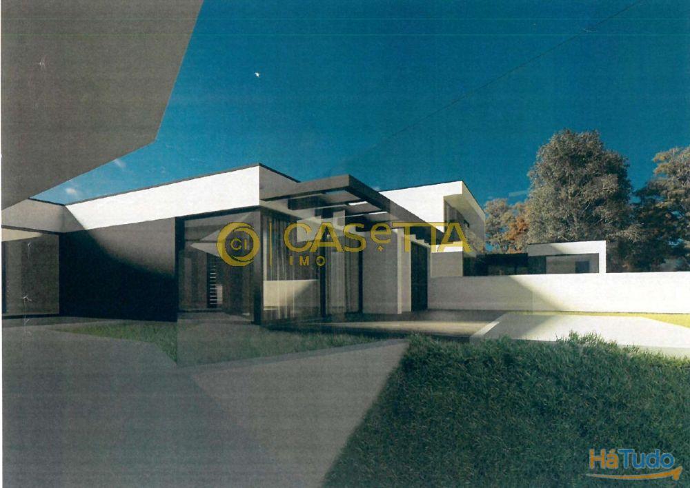 Terreno c/ projecto aprovado em Cabreiros
