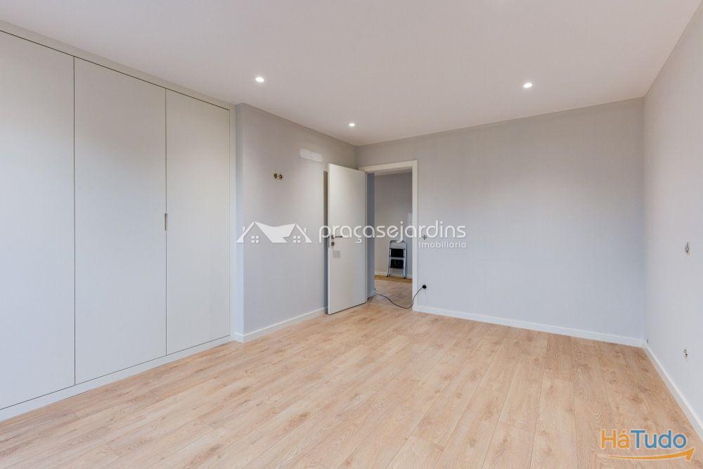 Moradia T3+1 Batalha Moradia T3+1 Batalha