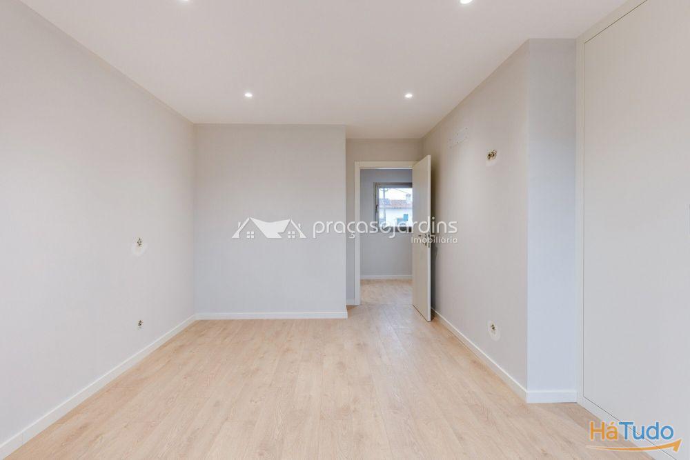 Moradia T3+1 Batalha Moradia T3+1 Batalha