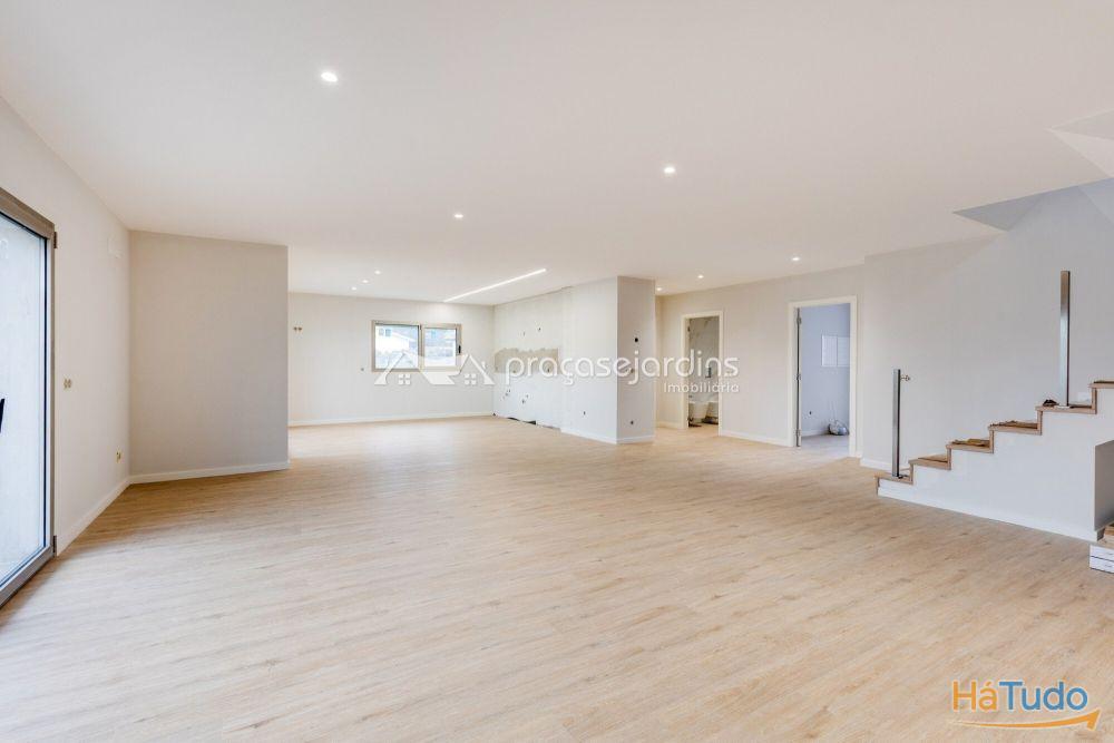 Moradia T3+1 Batalha Moradia T3+1 Batalha