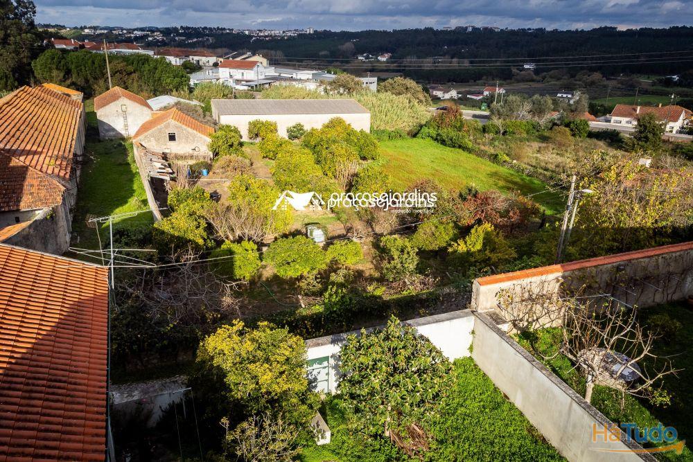 Terreno Urbano destinado a construção Terreno Urbano destinado a construção