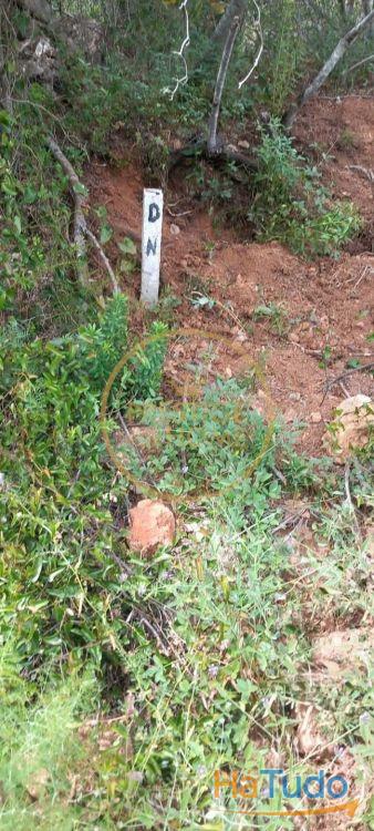 Você está procurando um lugar para construir seu sonho ou investir em uma oportunidade única? Temos a solução perfeita para você! Oferecemos um terreno rústico de 940 metros quadrados que atende a todas as suas necessidades e expectativas! Você está procurando um lugar para construir seu sonho ou investir em uma oportunidade única? Temos a solução perfeita para você! Oferecemos um terreno rústico de 940 metros quadrados que atende a todas as suas necessidades e expectativas!