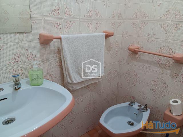 Venda - Apartamento - T4