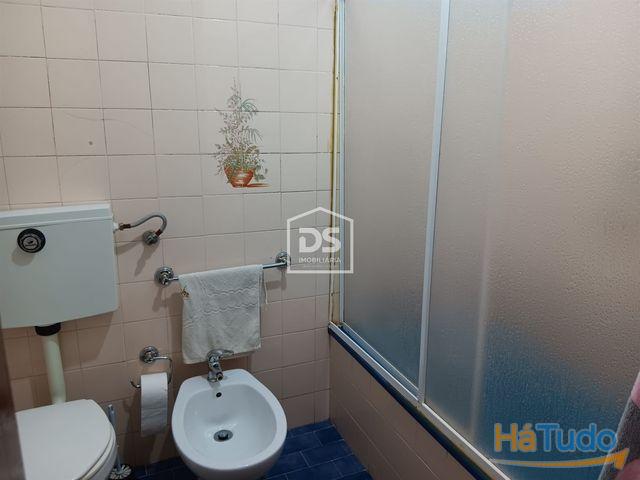 Venda - Apartamento - T4