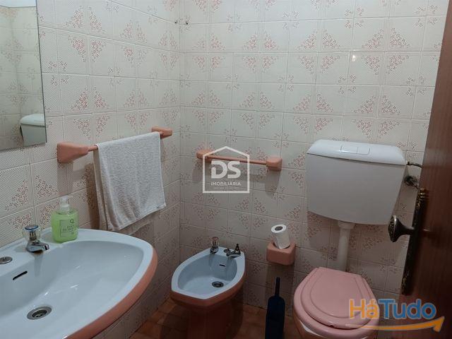 Venda - Apartamento - T4