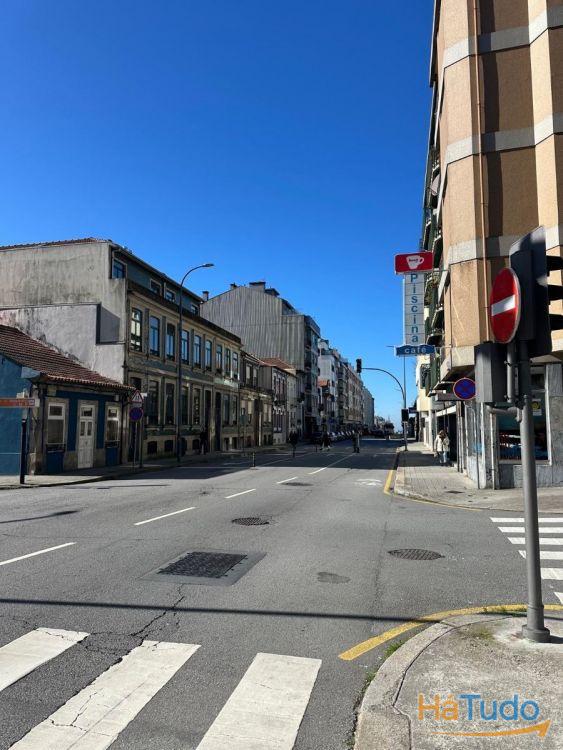 Restaurante, cafetaria para trespasse em Constituição c/renda de 400euros Restaurante, cafetaria para trespasse em Constituição c/renda de 400euros
