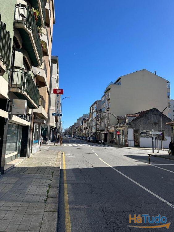 Restaurante, cafetaria para trespasse em Constituição c/renda de 400euros Restaurante, cafetaria para trespasse em Constituição c/renda de 400euros