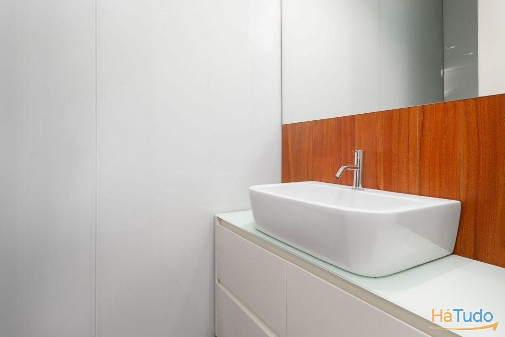 Moradia de Luxo com 4 Pisos com Spa Privativo