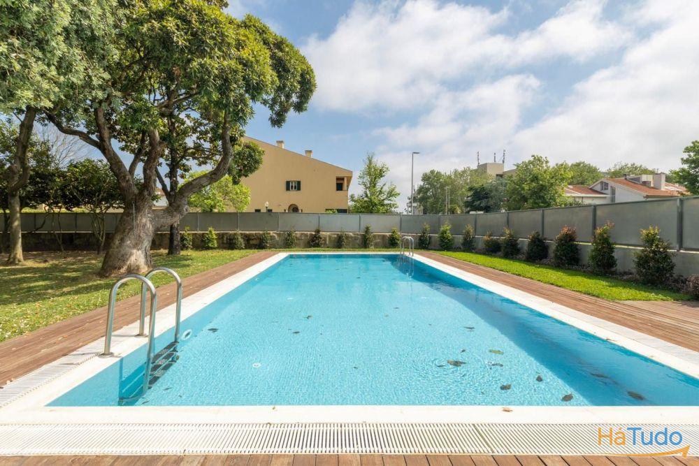 Moradia de Luxo com 4 Pisos com Spa Privativo