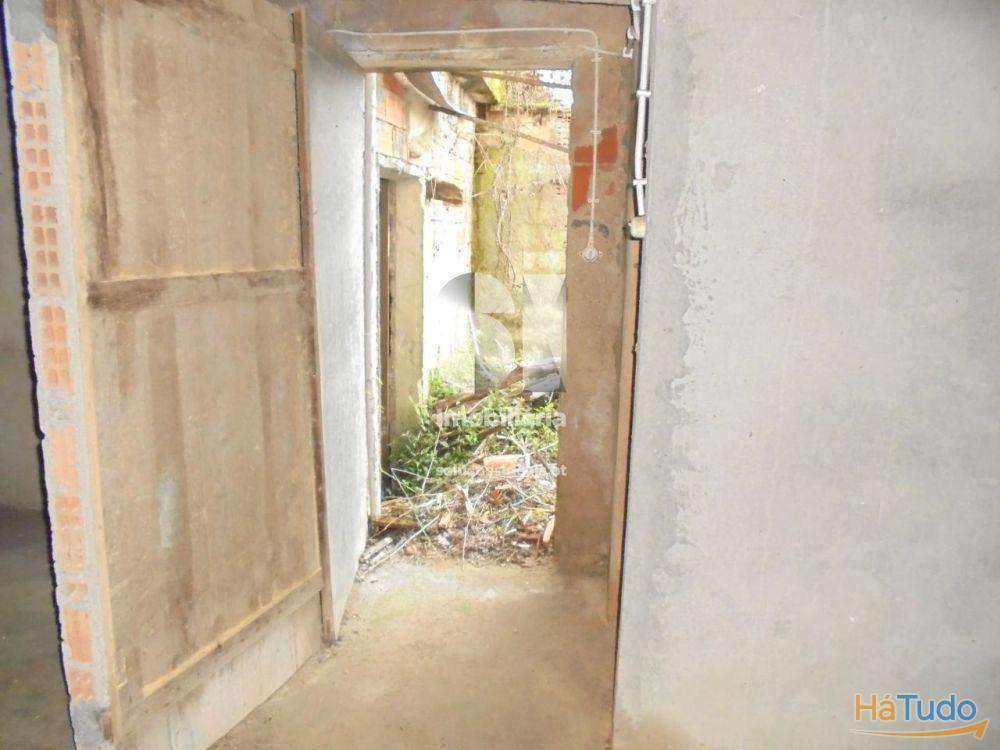 Moradia p/ Restaurar - Ervideira