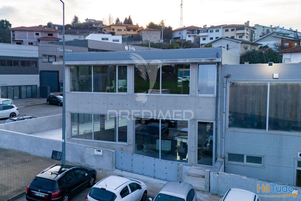 Armazm 345 M2 para servios, comercio e indstria Ferreiros, Braga