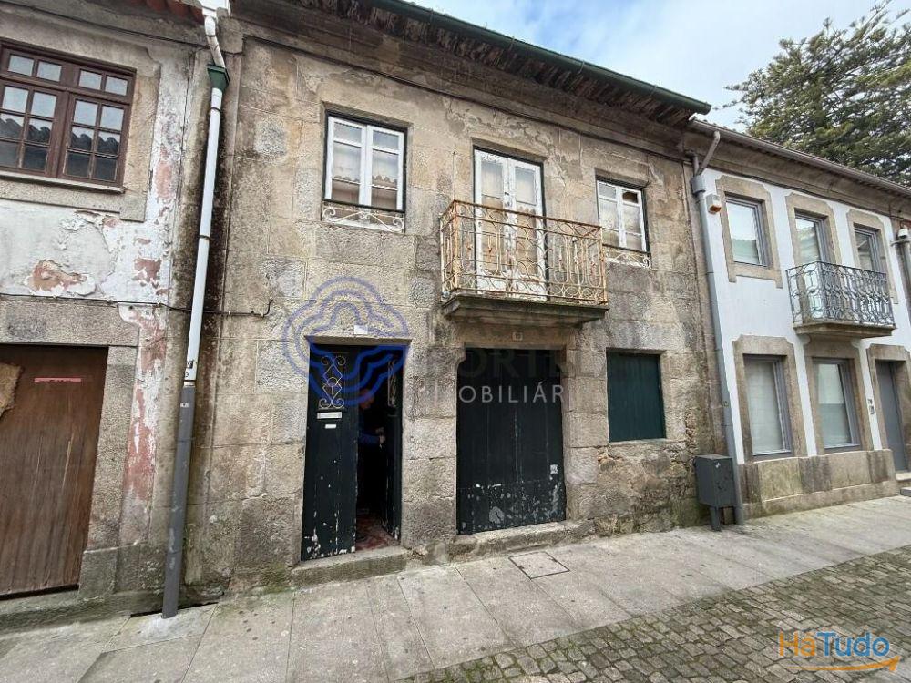 Moradia para Recuperar na Zona Histrica de  Caminha